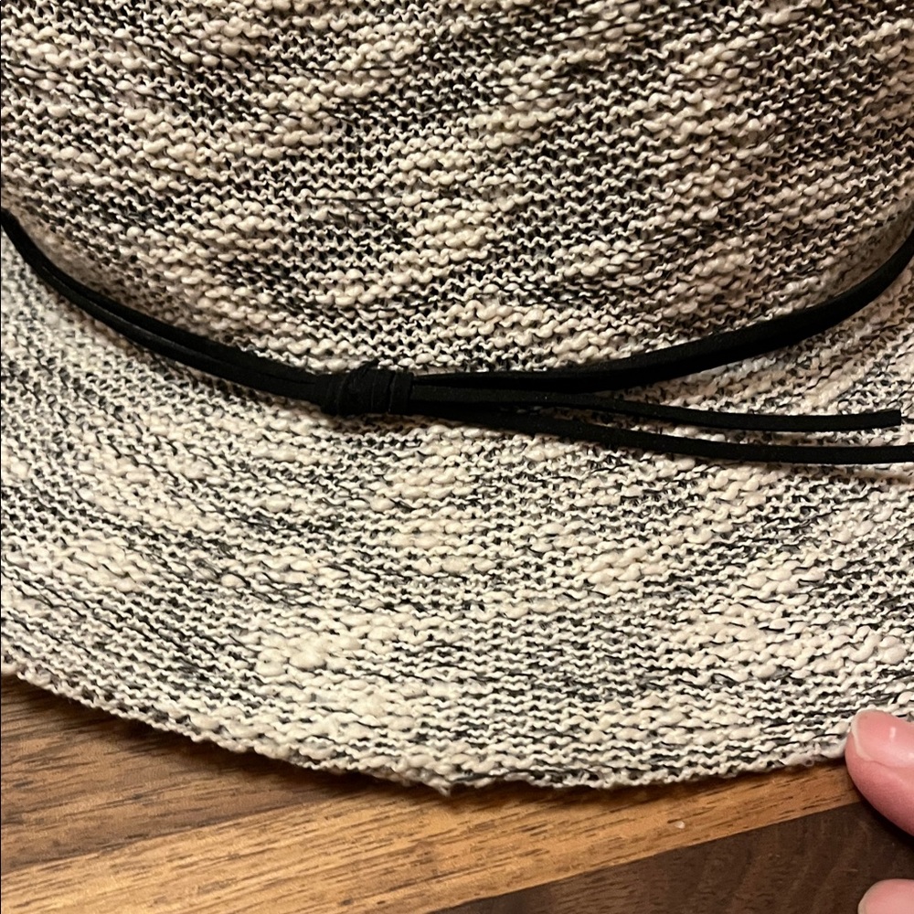 Bundle of hats. World market hat, black and white, and sparkly hat - Picture 6 of 7